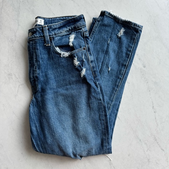 Abercrombie & Fitch Mom Jeans - Picture 2 of 6